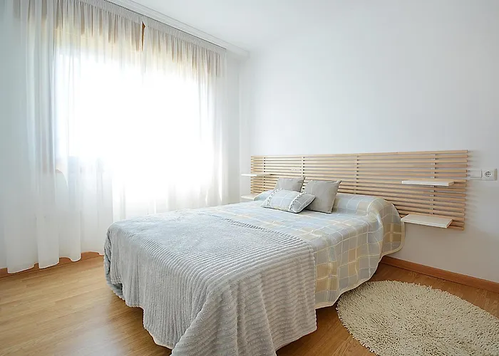 Galihost - Piso Con Terraza A Un Paso De Playa De A Lanzada Sanxenxo